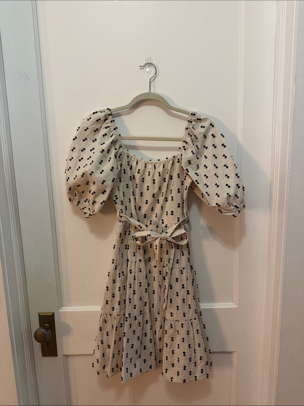Cream Puff-Sleeve Midi Dress with Black Floral Motif